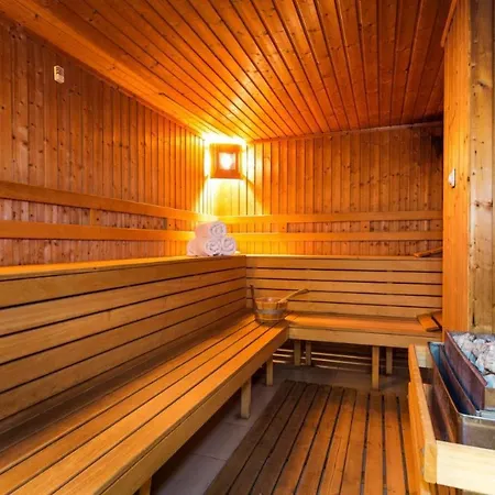 500m From Lift アパート *