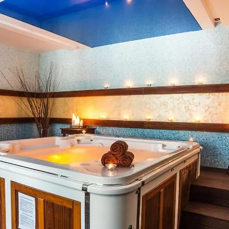 500m From Lift Банско